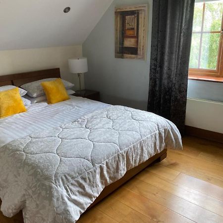 Corness House B&B มันนาฮัน ภายนอก รูปภาพ