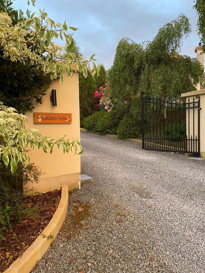 Corness House B&B มันนาฮัน ภายนอก รูปภาพ