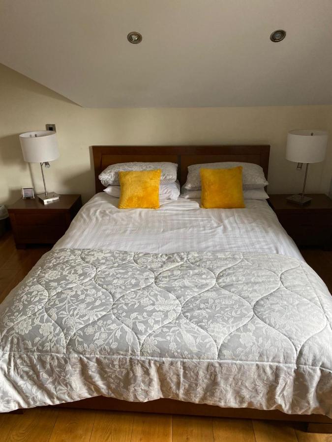 Corness House B&B มันนาฮัน ภายนอก รูปภาพ